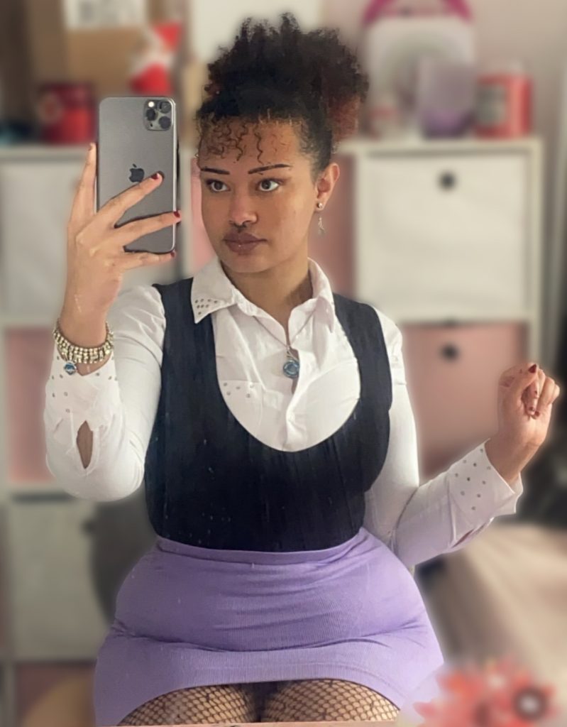 Selfie of Nyx Robertson